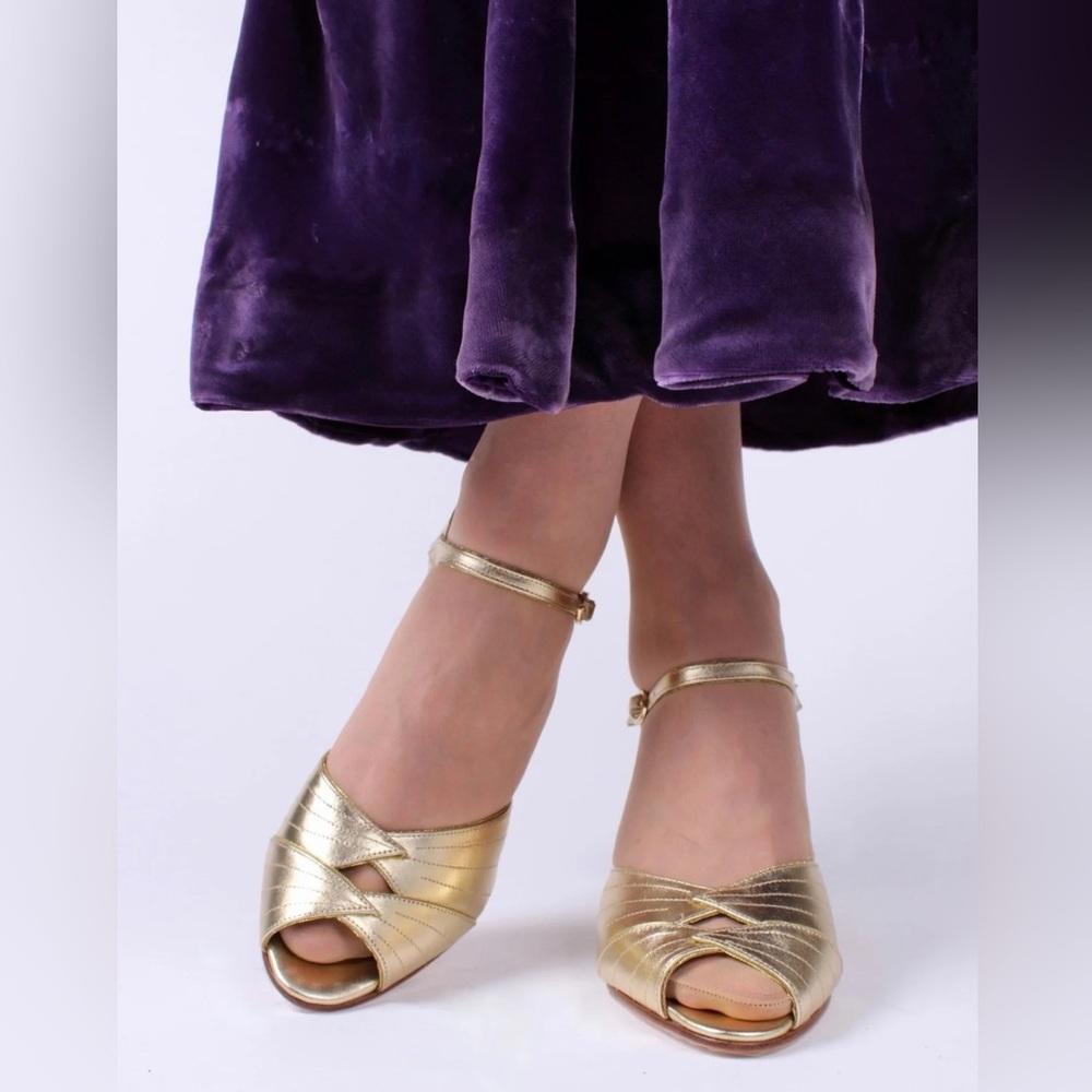 Elegant Leather Evening Shoes Spanish Heels Size 7W Gold 1920’s - Picture 3 of 13
